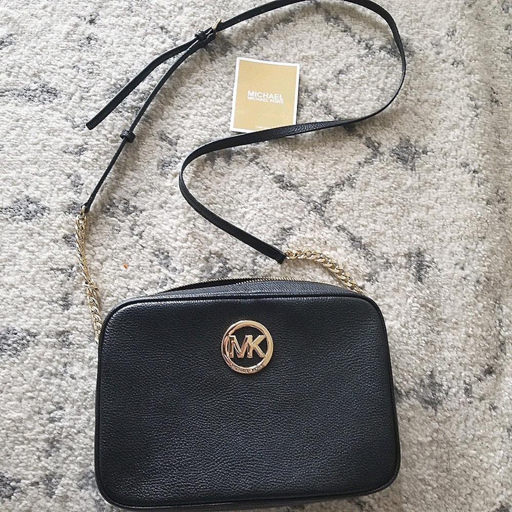 Authentic Michael Kors Leather crossbody